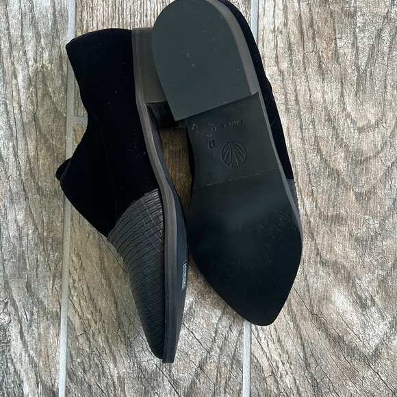 Coclico Albaz Quiet Luxury Leather and Velvet Loafers Size EU 37, US 6.5 - Picture 5 of 8